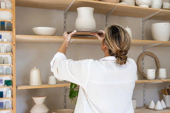 Töpferradwerkstatt in einem authentischen Venediger Handwerkerstudio