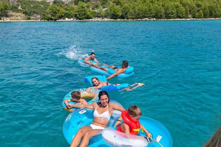 Boat rides through Zadar Archipelago