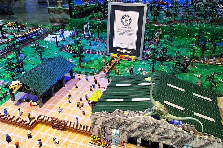 リスボン発恐竜とブリコポリスのテーマパーク半日旅行