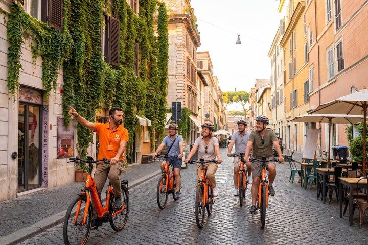Bike/E-bike Tour of Rome and Vatican