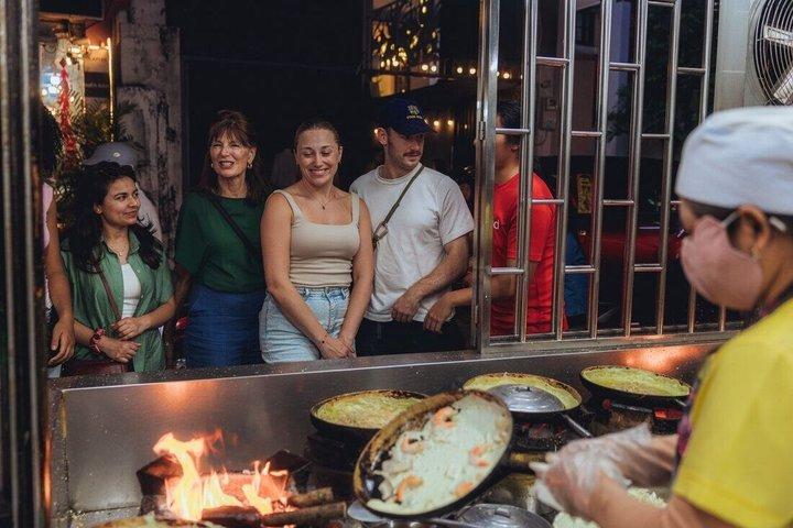 Saigon Night Bites a piedi : venditori locali, storie & dolci finiture