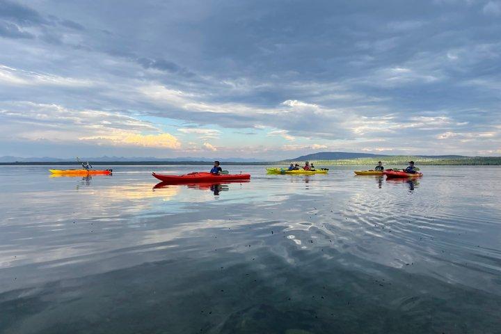 Lac Yellowstone et sources chaudes / Visite de 3 heures le matin ou au crépuscule