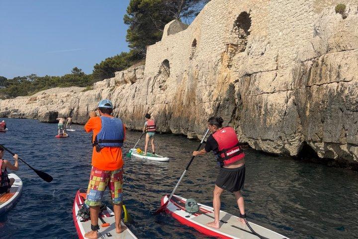 Cassis: Stand UP paddla i bäckarnas nationalpark