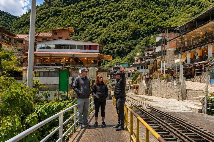Machu Picchu Classic Guided Tour with Bus Tickets