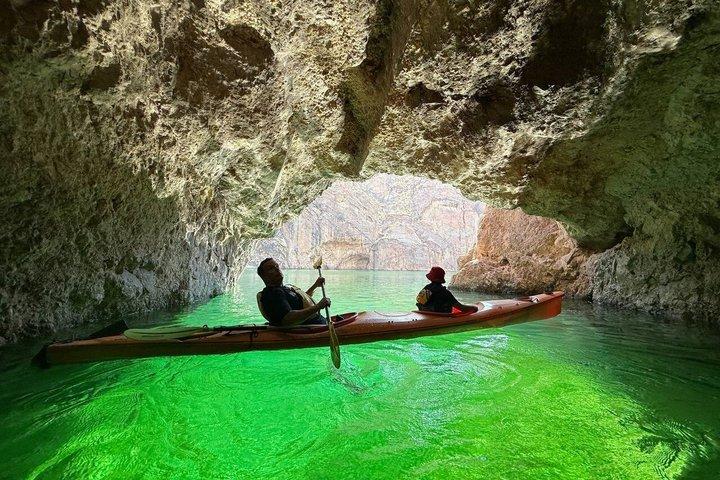 Las Vegas : Tour guiado en kayak por la cueva Esmeralda - Autoconducción