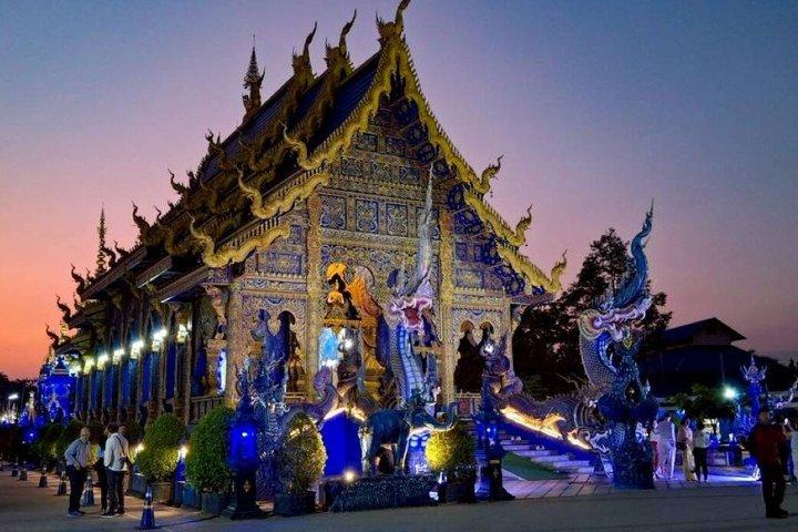 Chiang Mai to Chiang Rai Temples Lalita Cafe Longneck Village