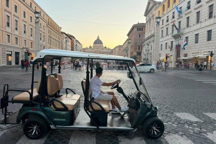 Tour by Cart Rome: Private VIP Golf Cart Tour in Rome