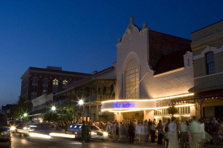 ペンサコーラ・ゴーストツアー：ゴーストハンティングとのお化け散歩ツアー