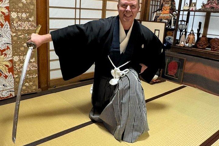 Hiroshima Kimono Koto and simple tea experience