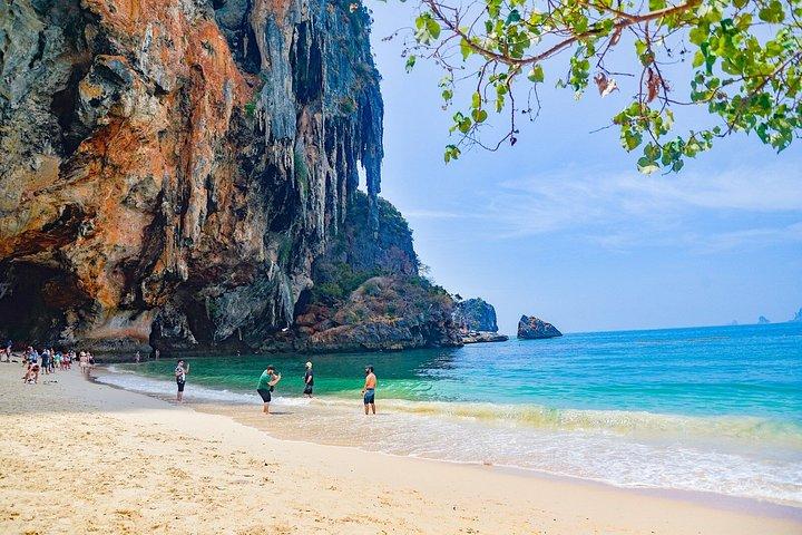 James Bond Phi Phi and Railay Beach 2 Days 1 Night from Phuket