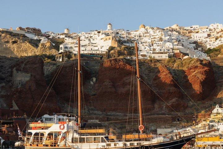 Santorini Volcanic Sunset Cruise