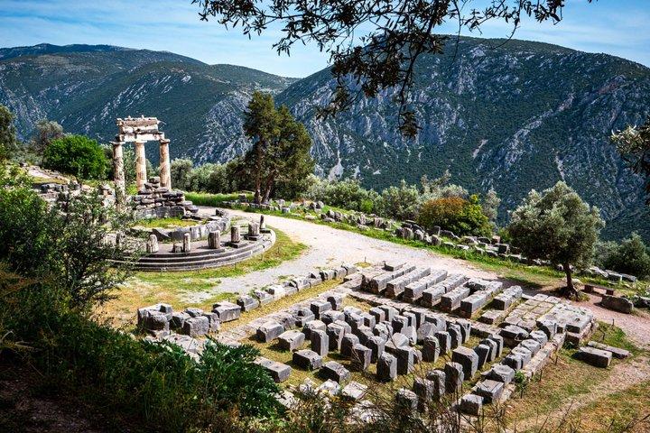 Delphi Day Trip de Atenas com entradas e almoço