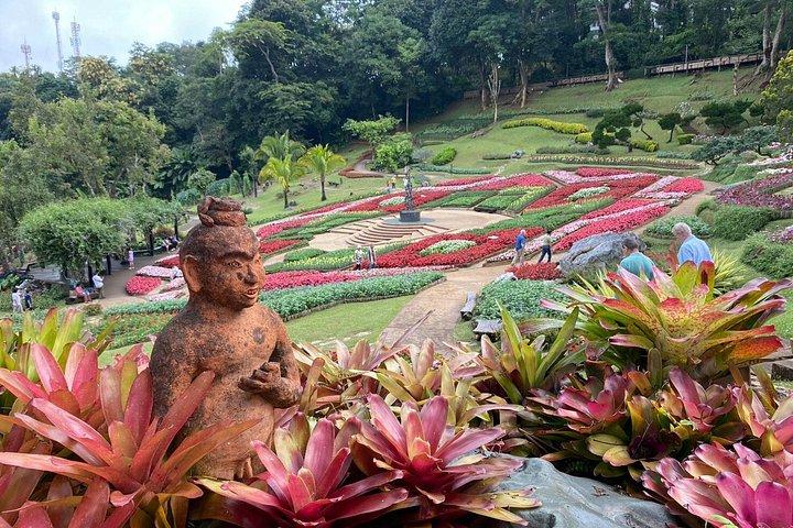 チェンライプライベートマウンテンツアードイメーサロンとドイトゥン