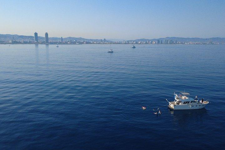 2H Barcelona Coastal Sailing (Open Bar, Snacks, Swim Stop)