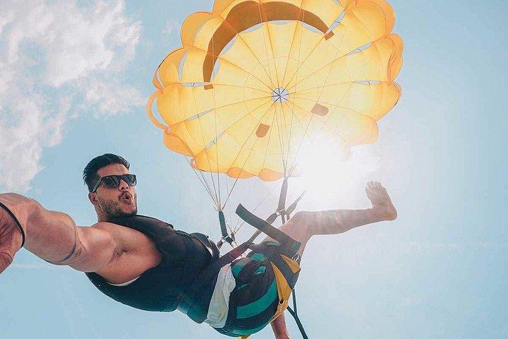 フルガダの紅海上空パラセーリングアドベンチャー