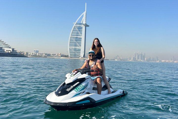 Dubai Jetski Tour of Burj al Arab and Burj Khalifa 45Min.