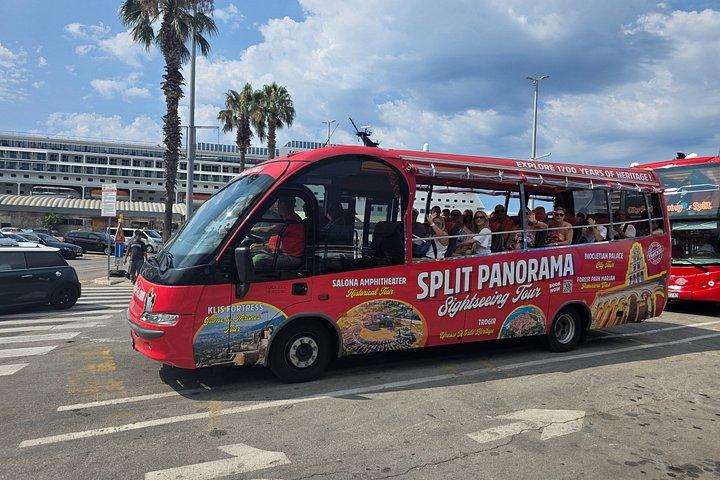Split Panoramic Sightseeing Bus Tour with Audio Guide