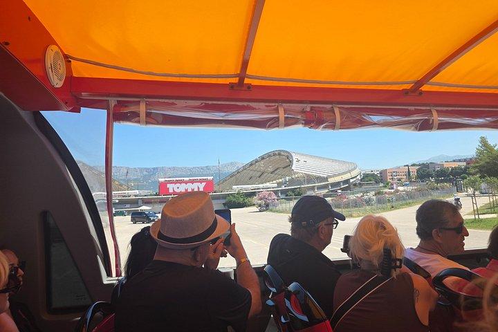 Split Panoramic Sightseeing Bus Tour with Audio Guide