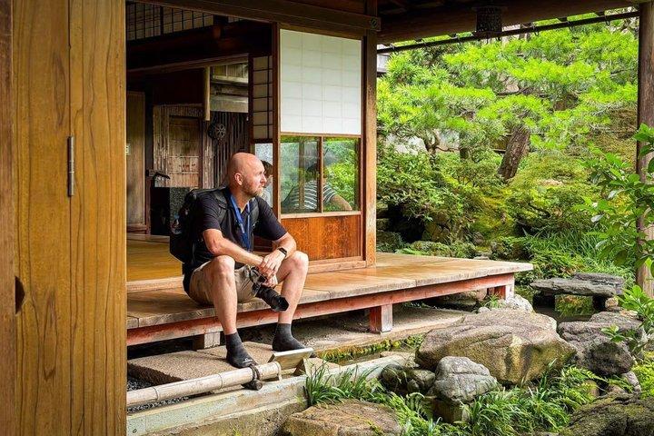 金沢：城と武家の歴史散策ツアー