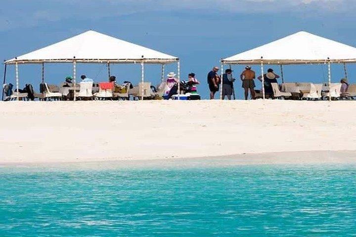 Prison island and Nakupenda Sandbanks with lunch