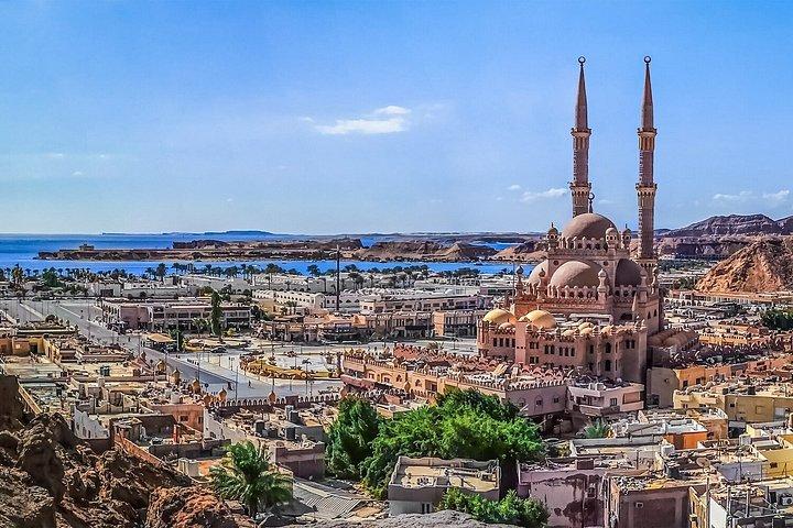 Sharm El Sheikh Old Market and Farsha Cafe Private Tour
