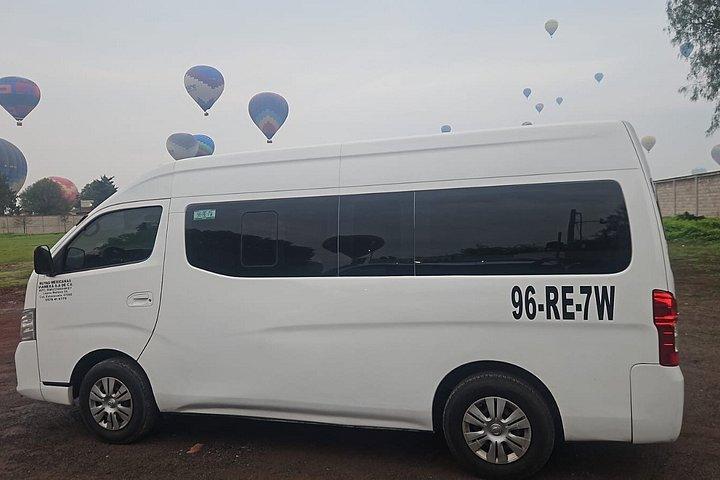 Balloon Flight + Natural Cave Breakfast + Pyramids + Pickup
