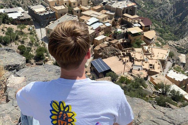 Tour di un'intera giornata di Nizwa e Jebel Akhdar da Mascate