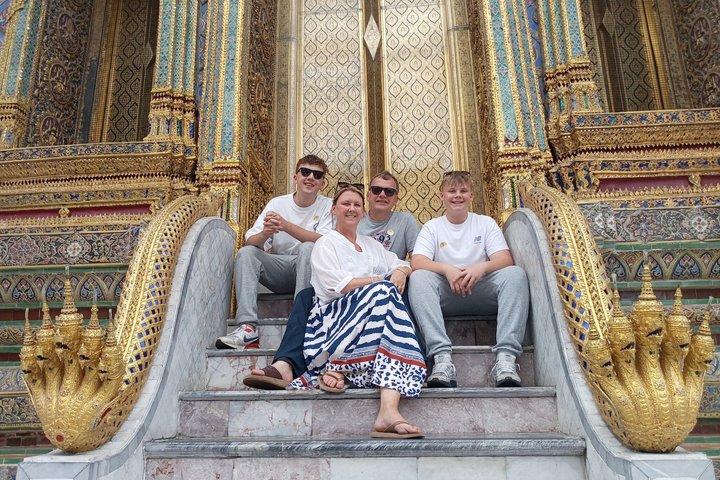 Bangkok Tour de día completo por templos famosos y mercados flotantes
