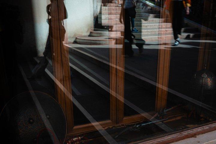 隠れたベニス：地元写真家と巡るストリートフォトグラフィー