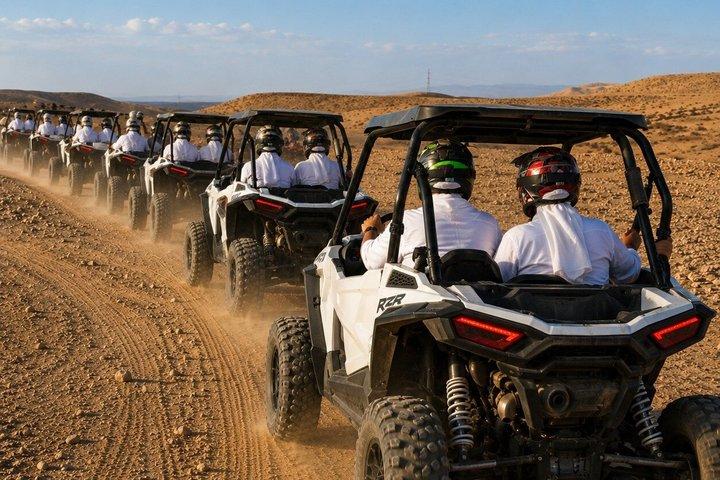 Marrakech: 1hour buggy ride in Agafay, camel ride and dinner show