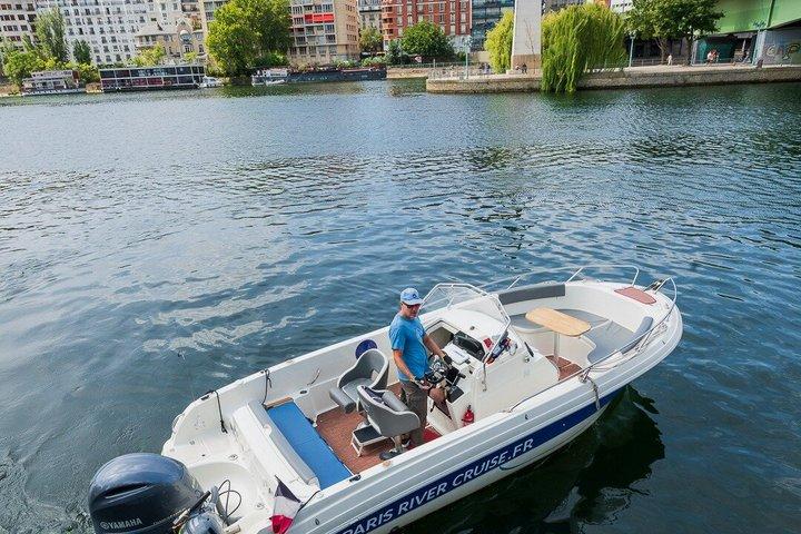 Paris Private Seine River Cruise with your Captain Guide