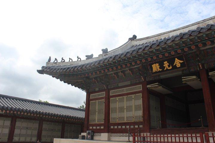 ソウルの景福宮で韓国語哲学を学ぼう