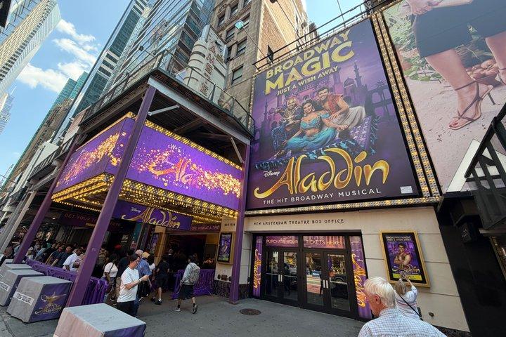 ディズニーのアラジンブロードウェイチケットとシアター体験