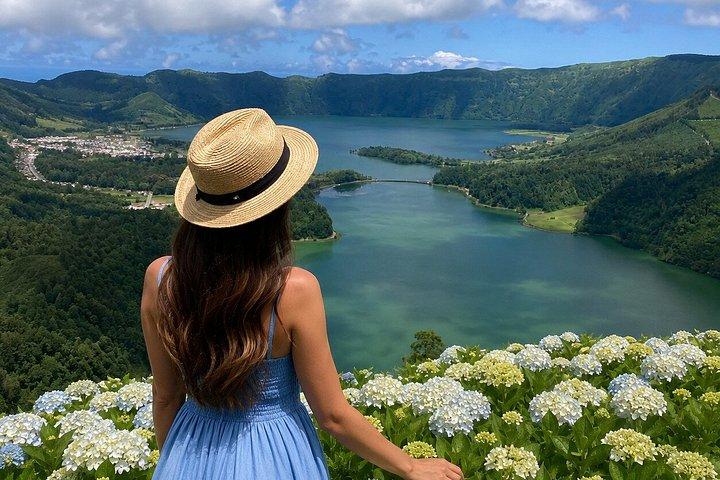 Private Tour Seven Cities, Fire Lagoon & Pineapple Plantation