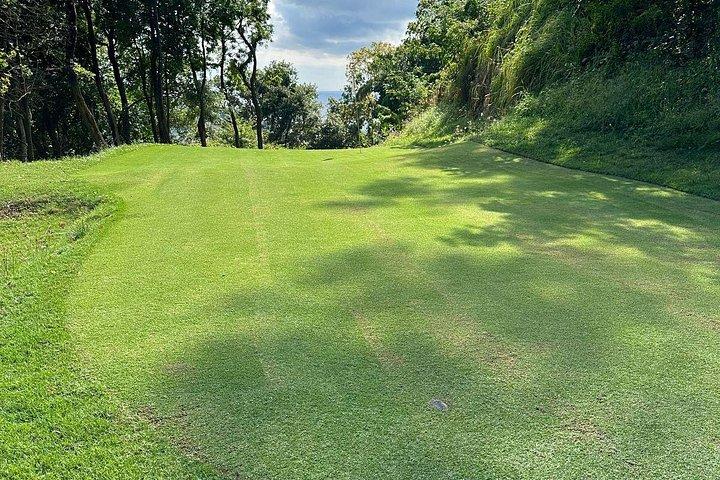 Roatan Golf at The Black Iguana Course
