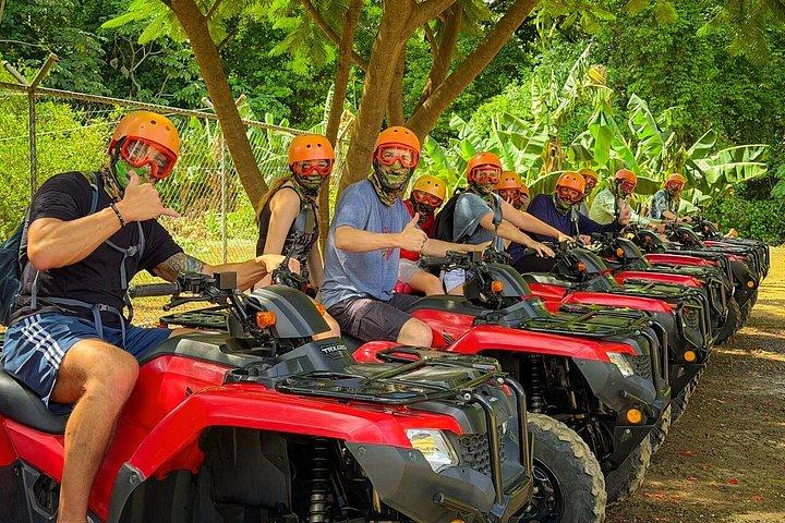 Aventura de quadriciclo pelas trilhas escondidas de Guanacaste