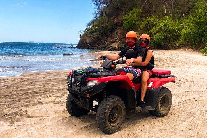 Aventura de quadriciclo pelas trilhas escondidas de Guanacaste