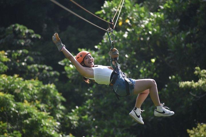 Roatan Zipline and Beach Tours