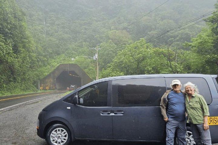 コスタリカのプライベートドライバー付き複数日旅行プラン