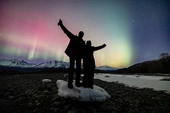 アンカレッジ オーロラ ツアーとオーロラの写真