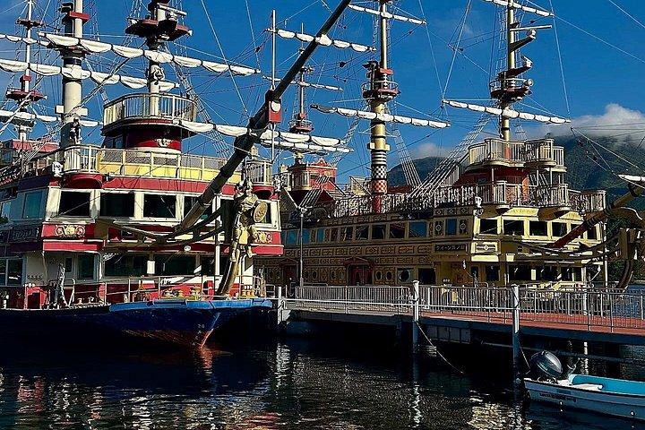 横浜港からのプライベート箱根海岸小旅行
