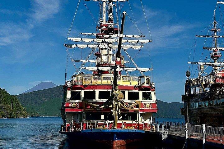 横浜港からのプライベート箱根海岸小旅行