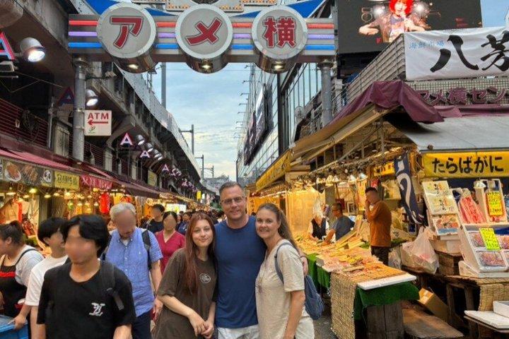 Tokio : Night Street Food Tour – Ueno Ameyoko Markt