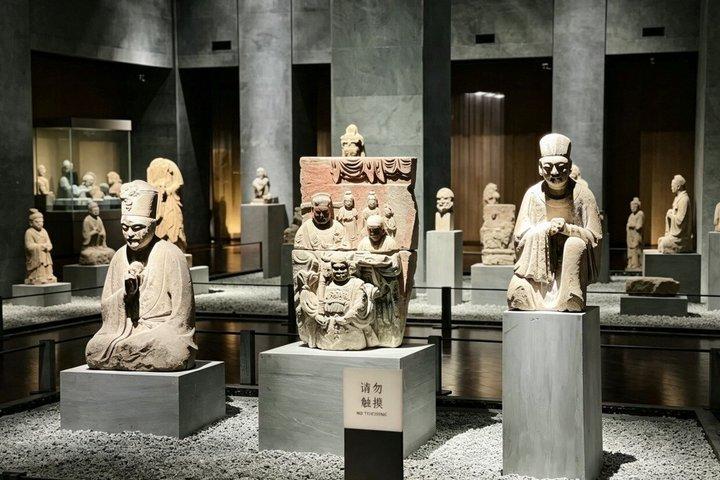Dazu Rock Carvings Expérience avec Audio ou Guide Anglais
