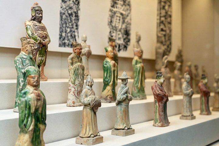 Dazu Rock Carvings Expérience avec Audio ou Guide Anglais
