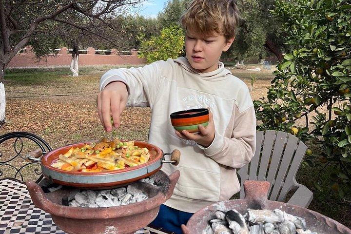Marrakech: Hands-On Moroccan Cooking Class at a Local Farm