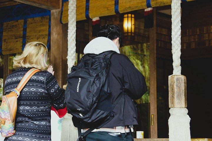 京都プライベートハイキングツアー：鞍馬・貴船の古代軌跡