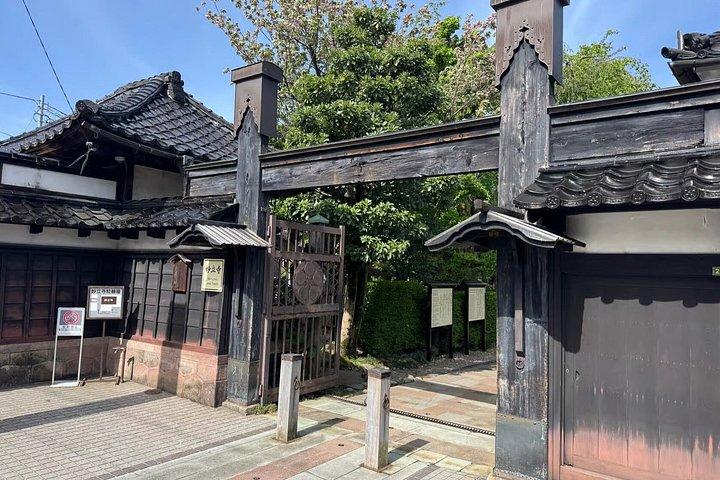 金沢：忍者寺チケット付き＆芸者街ツアー