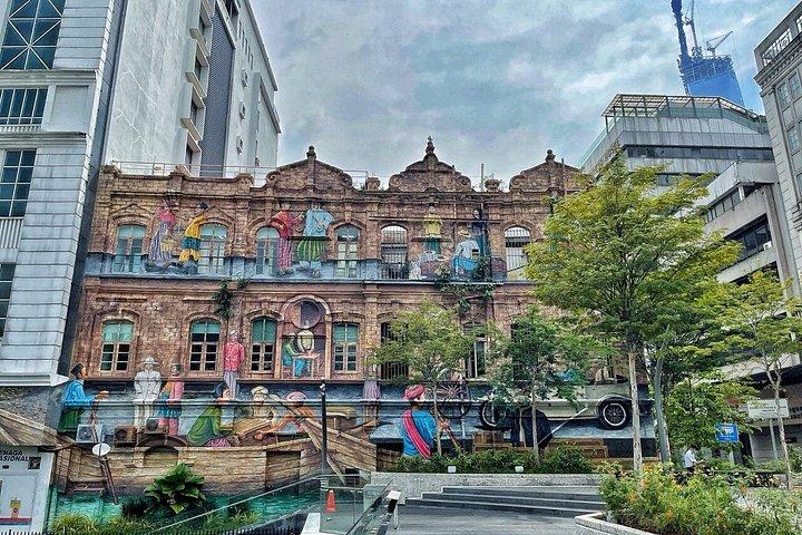 25のアトラクション（SIC）で巡るクアラルンプールグランド全日ガイドツアー