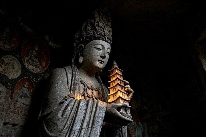 重慶大図岩刻と常州鎮日帰りツアー